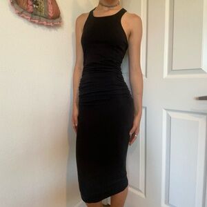 Black body ruched dress. Skims dupe